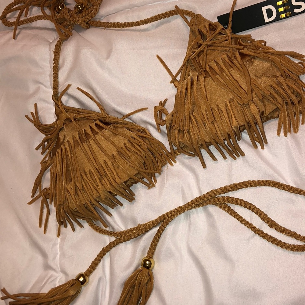 🦁 Despi Honey Brown Tassel Bikini Top